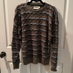 Essay men’s crewneck sweater